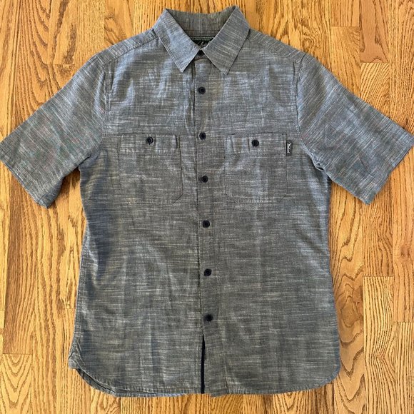 Woolrich - Heathered Gray Chambray Double-Pocket Short-Sleeved Button-up Shirt - Picture 1 of 3